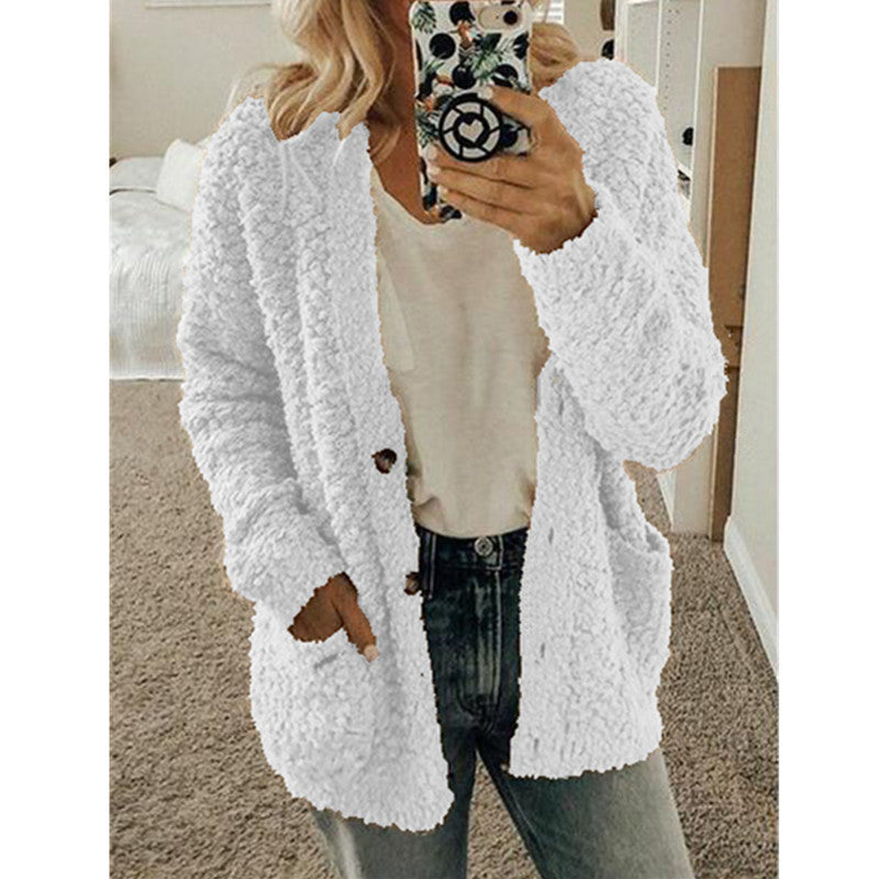 Damen nan locker geschnittener Teddy-Flausch-Cardigan mit dezenter Knopfleiste und aufgesetzten Eingrifftaschen Echo Archiv