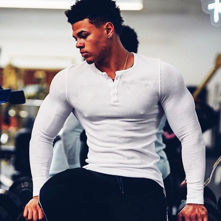 Herren Langärmliges Henley-Shirt aus atmungsaktivem Baumwollmix Echoarchiv