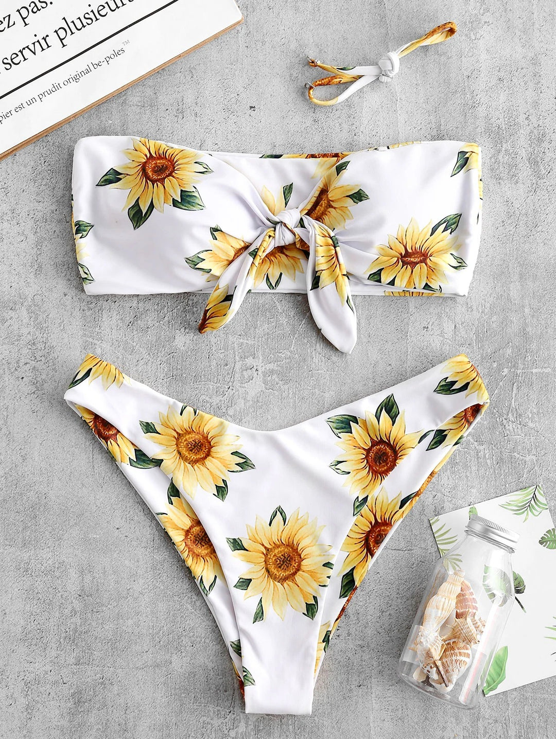 Damen Bandeau-Bikini mit floralem Design und praktischen Knoten Echo Archiv