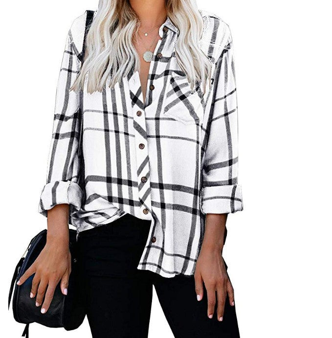 Damen Oversize-Hemdbluse mit Karomuster, Brusttasche und umkrempelbaren Ärmeln – Élovi