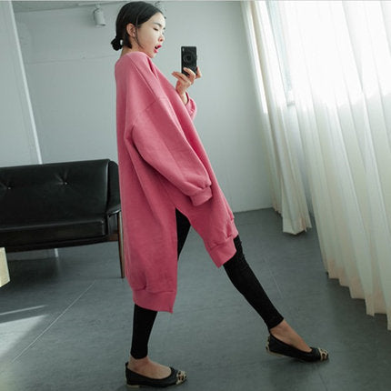 Damen Oversized-Sweatkleid mit gerippten Bündchen, Rundhalsausschnitt und verlängertem Rückensaum – Élara