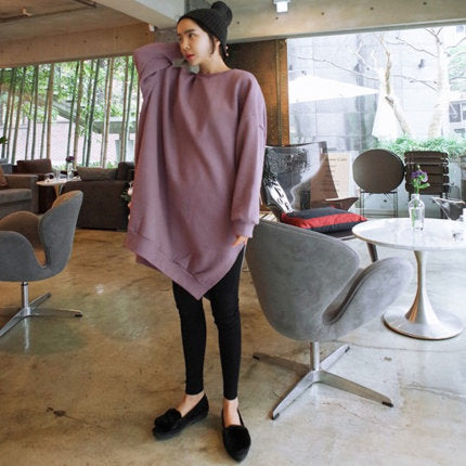 Damen Oversized-Sweatkleid mit gerippten Bündchen, Rundhalsausschnitt und verlängertem Rückensaum – Élara