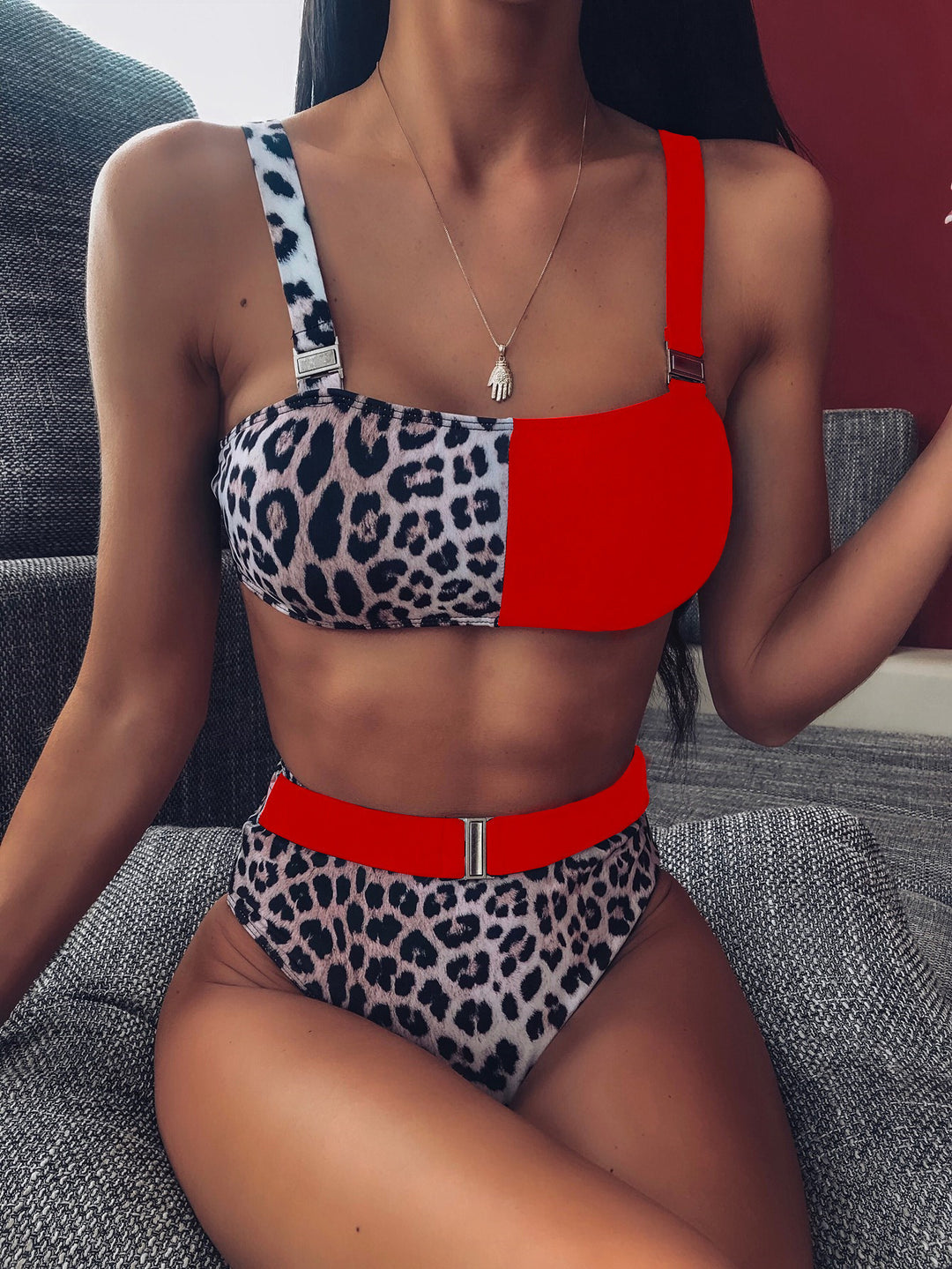 Damen Trendiger Leo-Muster Bikini Echo Archiv
