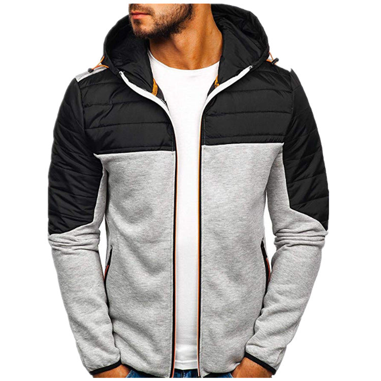Herren gesteppter Kapuzen-Zipcardigan mit wattierter Schulterpartie und Reißverschlusstaschen – Cavarno