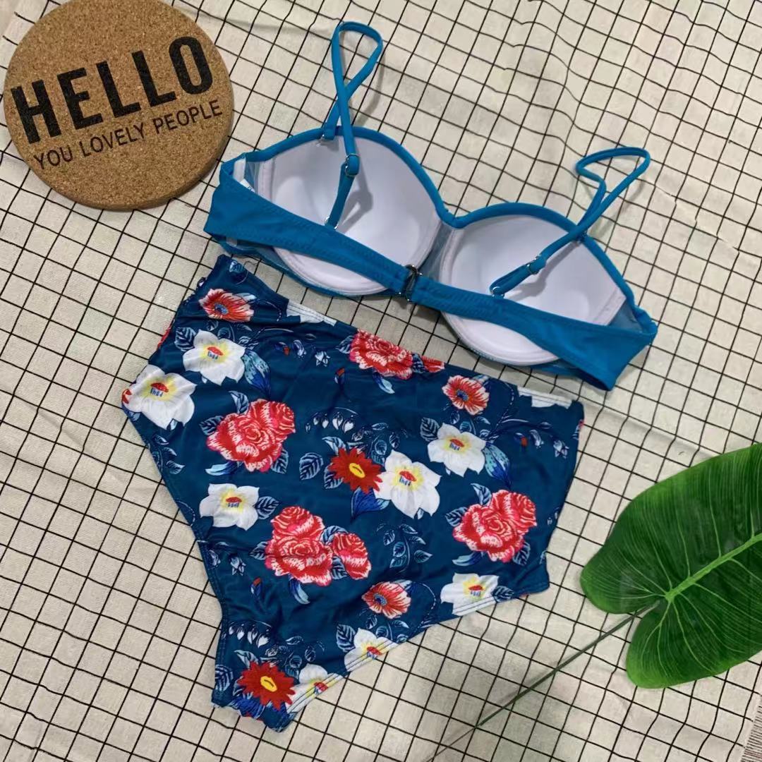 Damen Bikini mit floralem Design und verstellbaren Trägern Echo Archiv