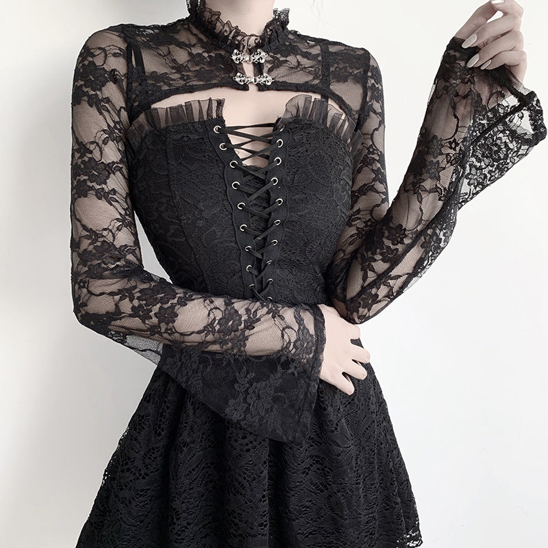 Damen Spitzenoberteil mit eleganten langen Ärmeln Echo Archiv