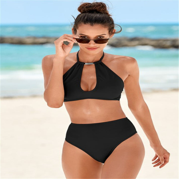 Damen Hochgeschnittener Bikini mit elegantem Halter-Design Echo Archiv