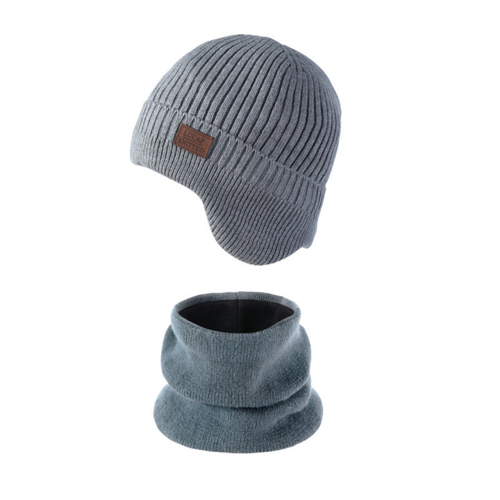 Gefütterte Strickmütze mit Ohrenschutz