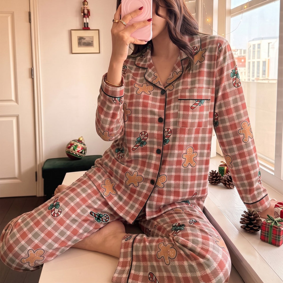 Damen-Pyjama-Set mit Karomuster und Reverskragen