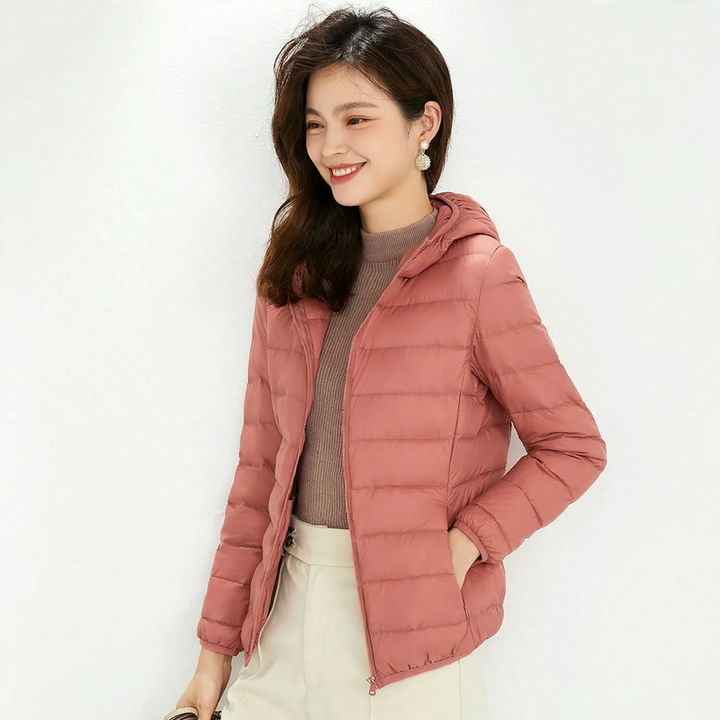 Leichte Daunenjacke mit Kapuze für Damen