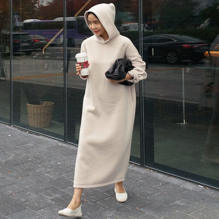 Damen Maxikleid‑Hoodie aus schwerem Sweat mit kastiger Oversize‑Silhouette – Valéora