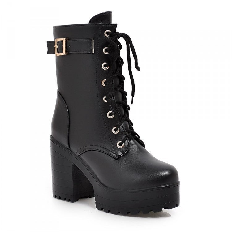 Echoarchiv | Stiefel mit Schnürung und Schnalle