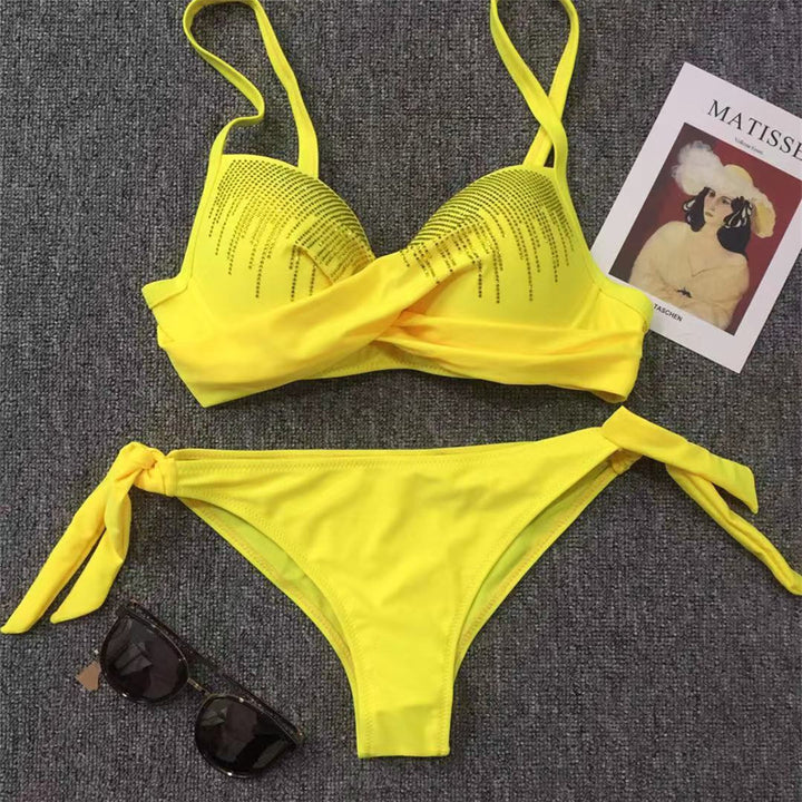 Damen Glamouröser Push-Up Bikini mit funkelnden Applikationen Echo Archiv