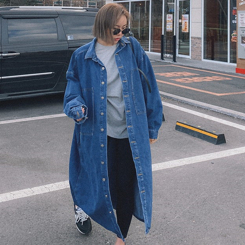 Damen Longline-Denimhemdmantel mit kastiger Oversize-Silhouette und durchgehender Knopfleiste – Célinea