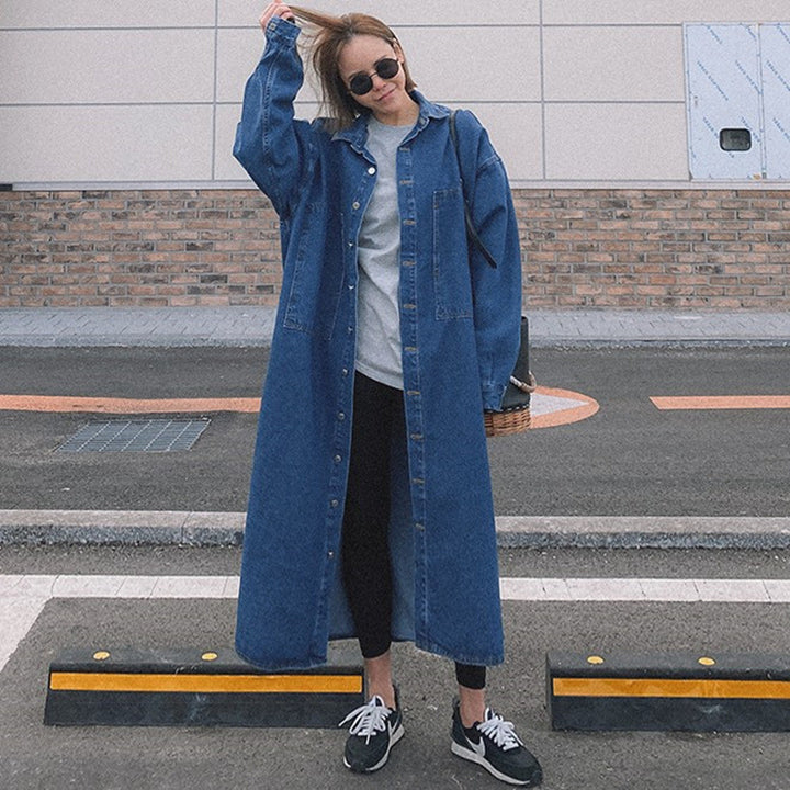 Damen Longline-Denimhemdmantel mit kastiger Oversize-Silhouette und durchgehender Knopfleiste – Célinea