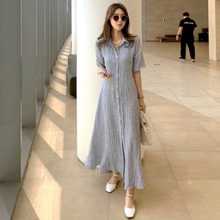 Damen Gestreiftes Hemdblusenkleid Maxi mit Kentkragen und seitlichem Beinschlitz Echoarchiv
