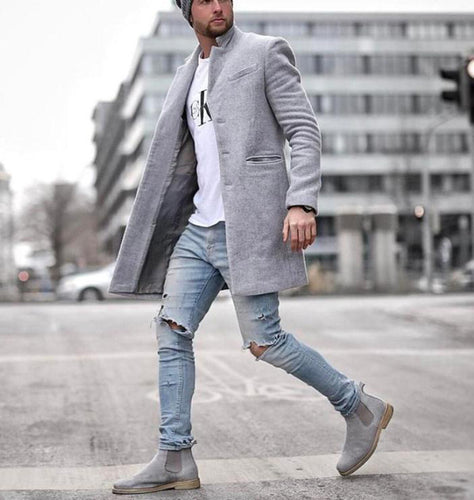 Herren eleganter Langmantel im minimalistischen Design mit praktischen Taschen Echoarchiv