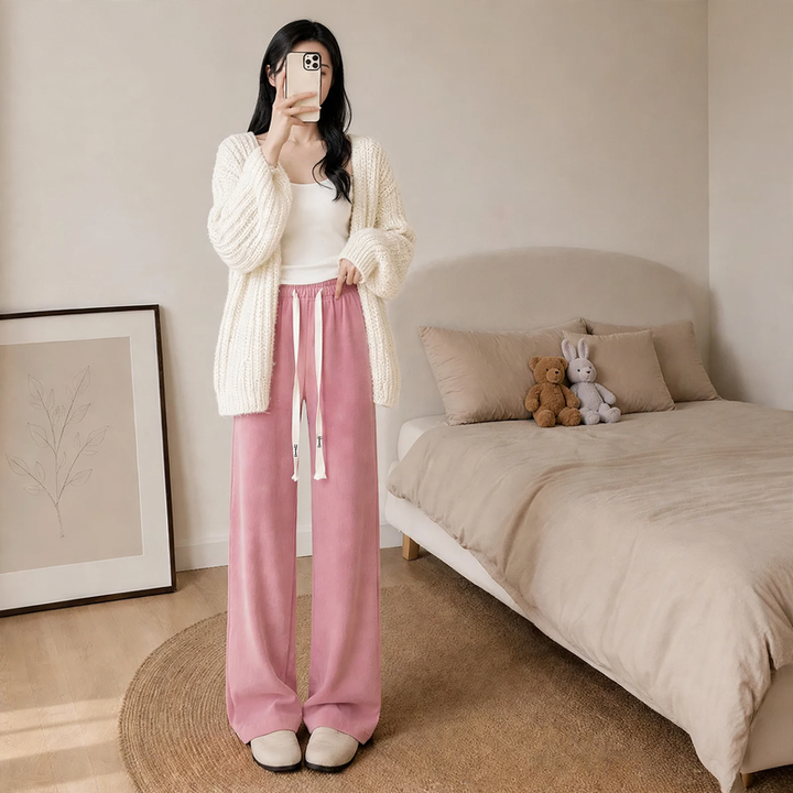 Damen-Cordhose mit weitem Bein, locker geschnitten