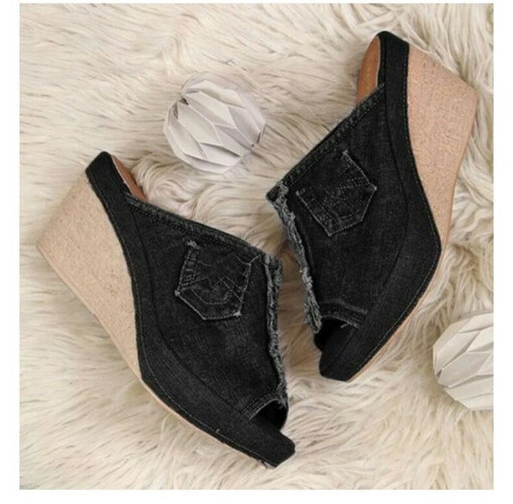 Damen nan Jeans-Pantolette mit offener Zehenpartie, fransigem Saum und Bastkeilabsatz Echo Archiv