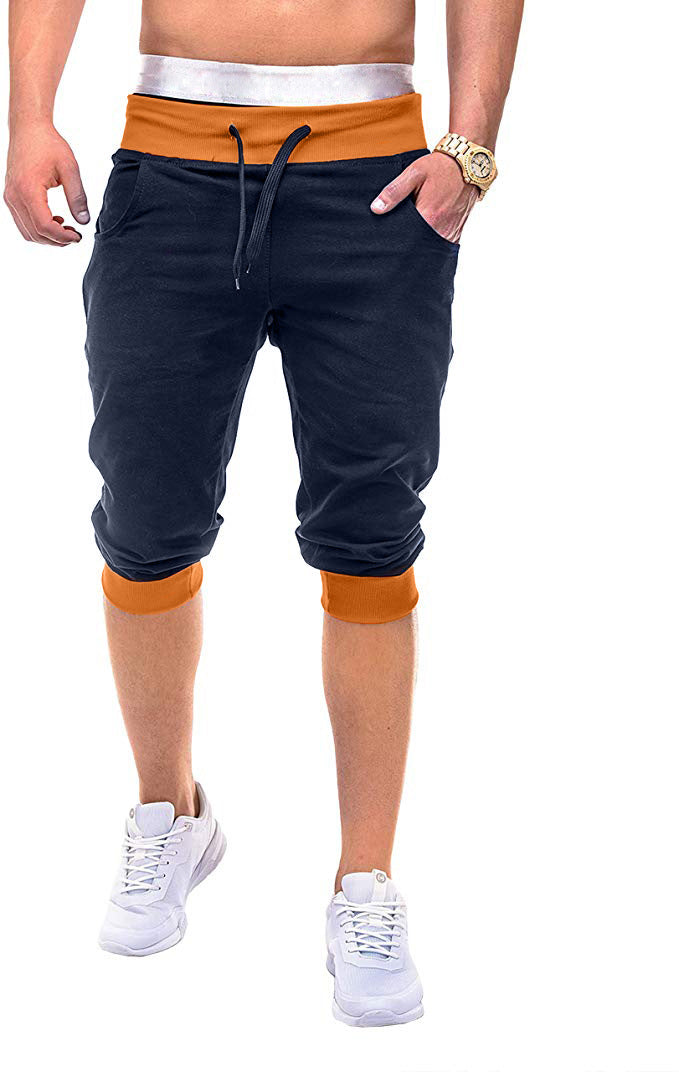 Herren Sportliche Capri-Hose mit elastischem Bund und modischen Kontrastakzenten Echoarchiv