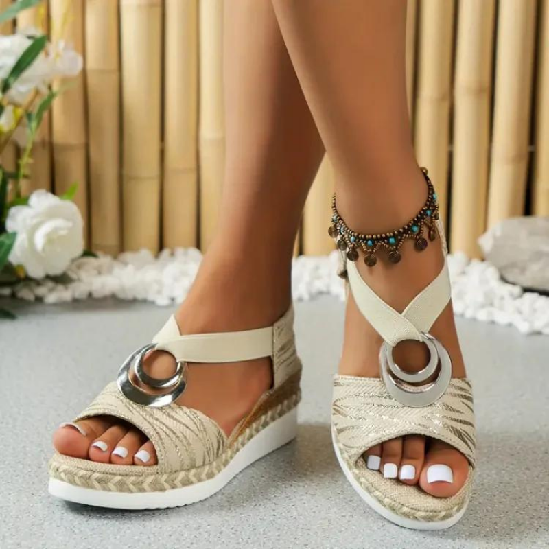 Echoarchiv | Orthopädische Sandalen mit Optimaler Unterstützung
