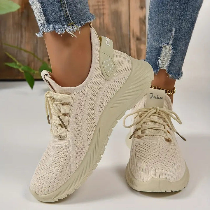 Leichte, bequeme orthopädische Sportschuhe für Damen Echoarchiv Echoarchiv