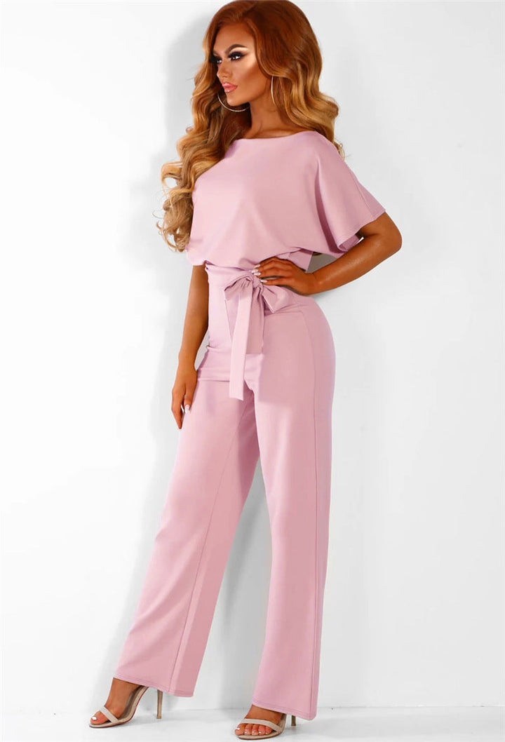 Damen elegantes Set bestehend aus fließender Bluse und weit geschnittenen Hosen Echoarchiv