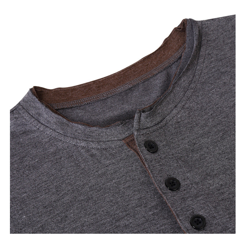 Herren Kurzarmshirt mit modischem Henley-Ausschnitt und kontrastierenden Akzenten Echoarchiv