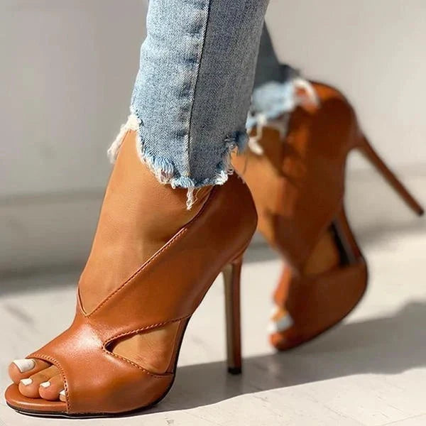 Echoarchiv | Orthopädische Absatzsandalen