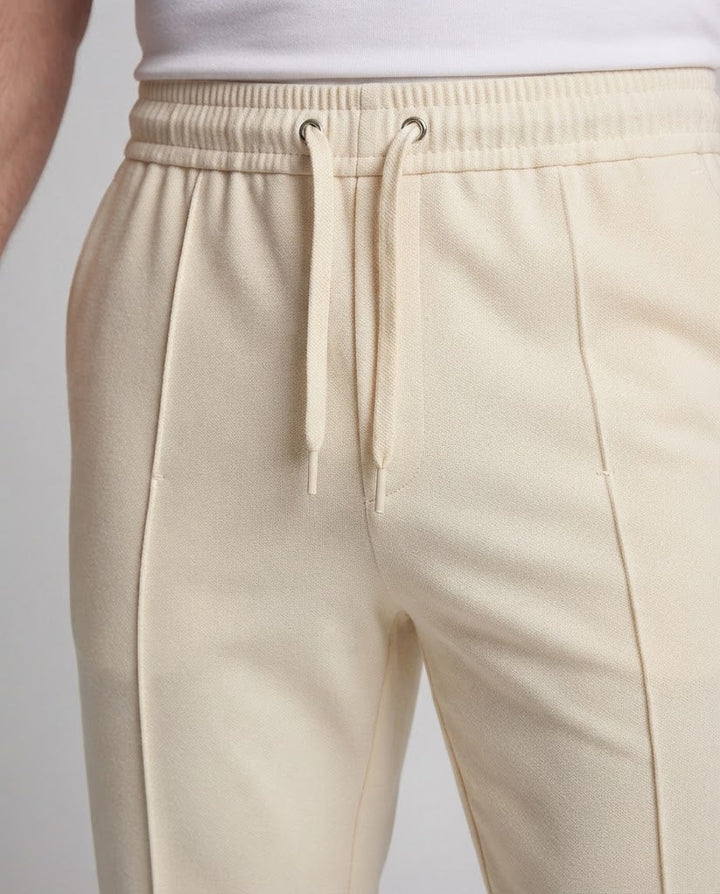 Herren Weiche Relaxed-Fit Chino-Hose mit Bundkordel und Bügelfalte Echo Archiv