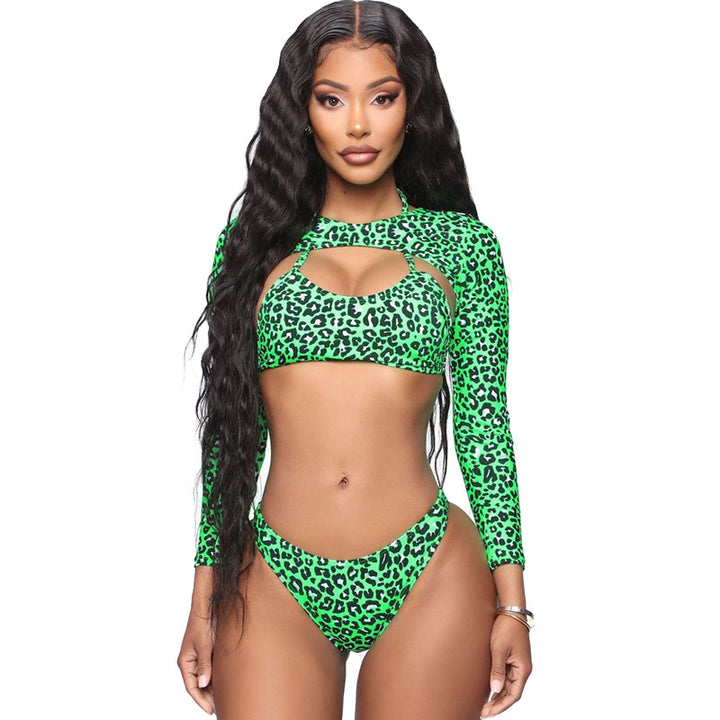 Damen Sportlicher Bikini mit langärmligem Design und modischem Cut-Out Echo Archiv