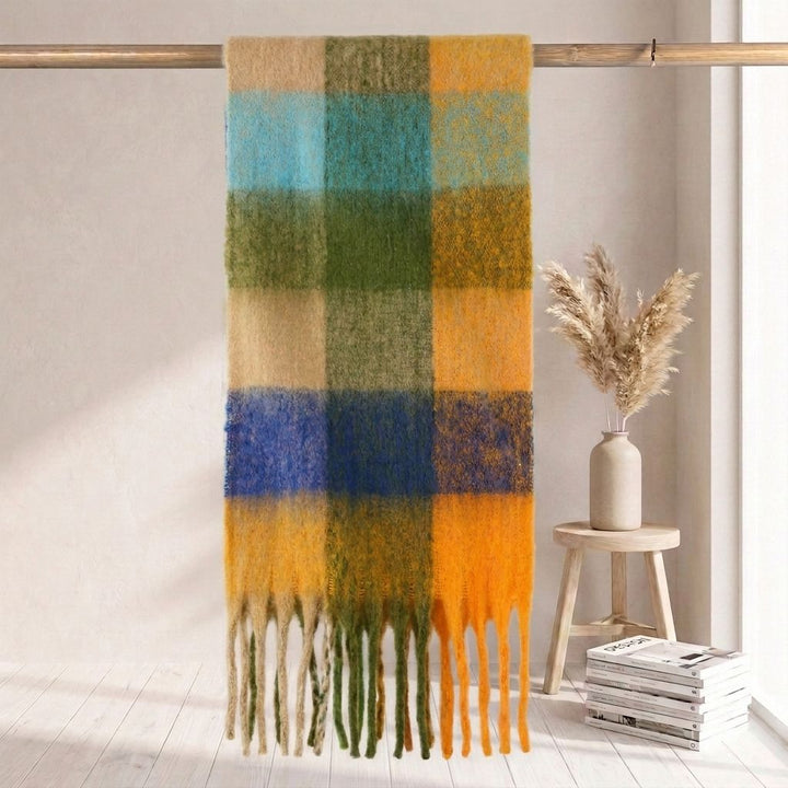 Karierter Schal in Mohair-Optik, warm für Herbst und Winter