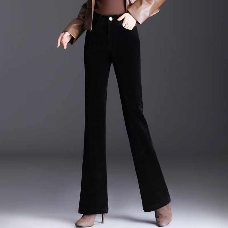 Damen Cordhose, leicht ausgestellt