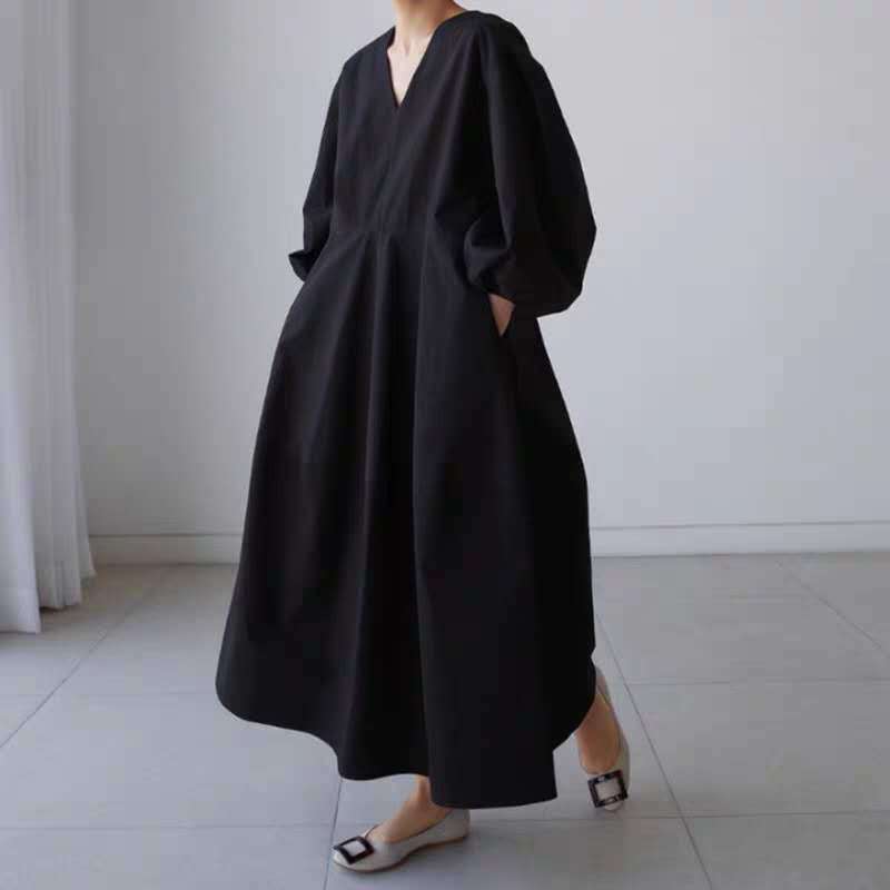 Damen Maxikleid mit V-Ausschnitt, Ballonärmeln und taillierter Teilungsnaht – Valéora
