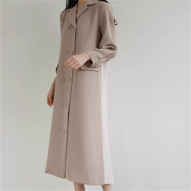 Damen Langer Dustercoat mit plissiertem Rückenpanel und kastiger Silhouette Echoarchiv