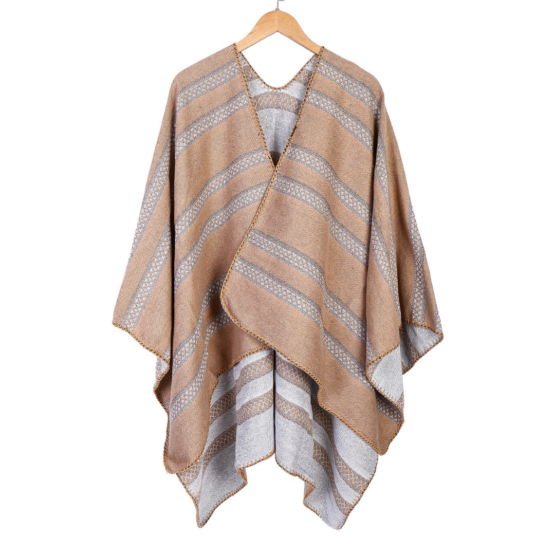Damen Oversize-Ruana mit grafischen Längs‑Jacquardstreifen und offenem Kimono‑Fall Echo Archiv