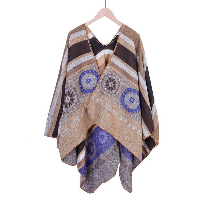 Damen Oversize-Ruana-Poncho mit V-Ausschnitt und ornamentaler Jacquard-Webung – Célinea