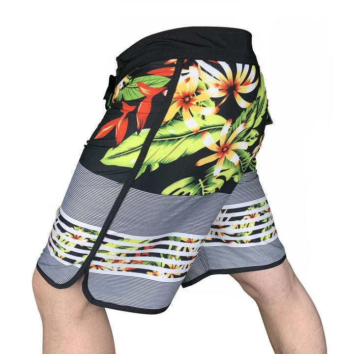 Herren Badeshorts mit innovativem Tropenmotiven und hohem Tragekomfort Echoarchiv