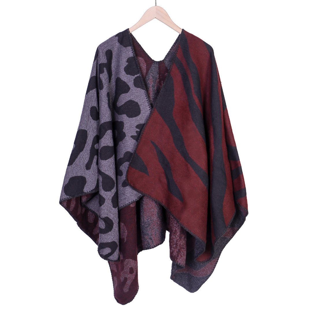 Damen Oversize‑Poncho im Revers‑Stil mit Animal‑Jacquard aus Wollmix Echo Archiv