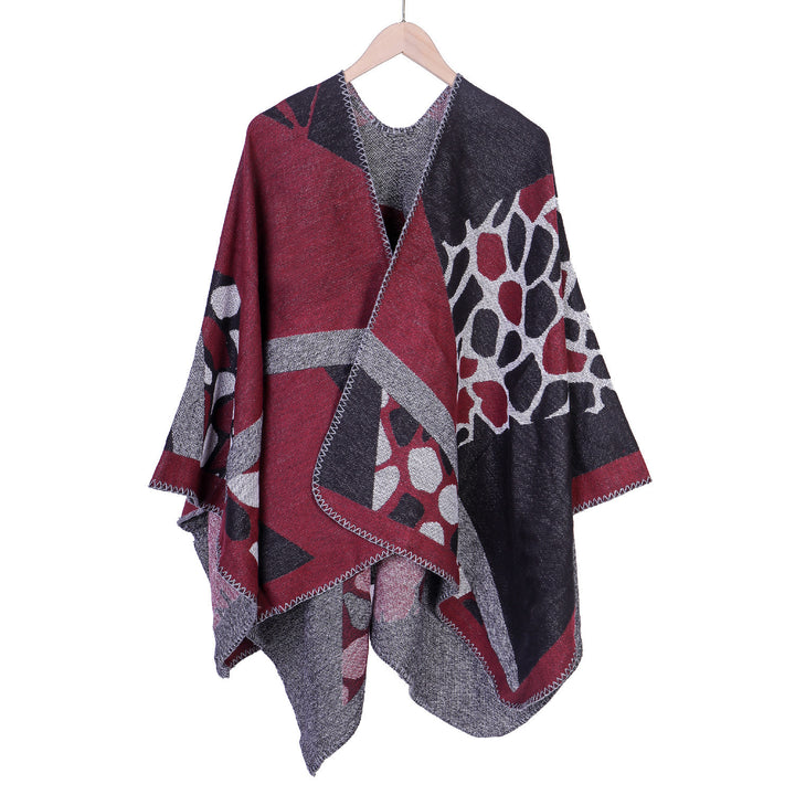 Damen Ruana-Überwurf mit geometrisch-animalischem Jacquard und Ziernaht – Célinea