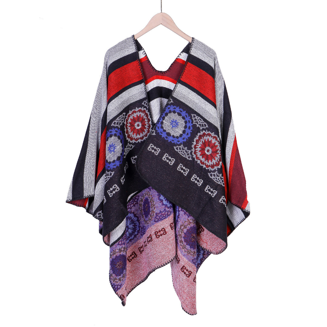 Damen Oversize-Ruana-Poncho mit V-Ausschnitt und ornamentaler Jacquard-Webung – Célinea