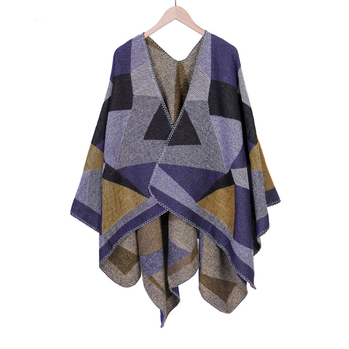 Damen Grobgestrickte Oversize-Ruana mit grafischem Blockmuster und asymmetrischem Zipfelrand Echo Archiv