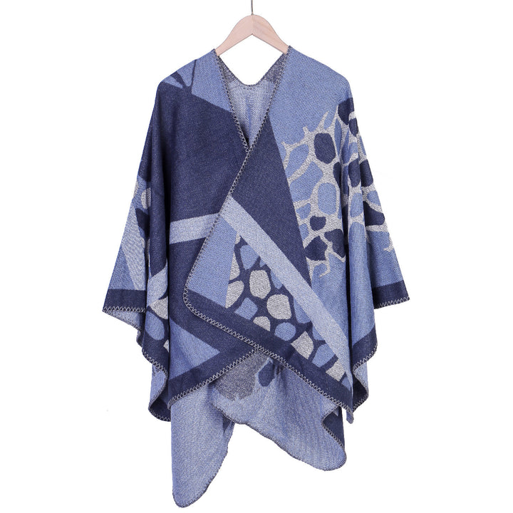 Damen Ruana-Überwurf mit geometrisch-animalischem Jacquard und Ziernaht – Célinea