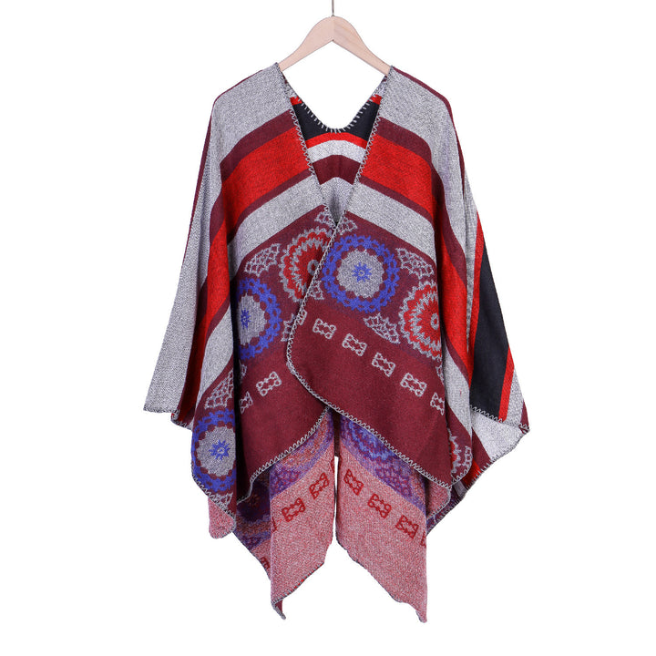 Damen Oversize-Ruana-Poncho mit V-Ausschnitt und ornamentaler Jacquard-Webung – Célinea