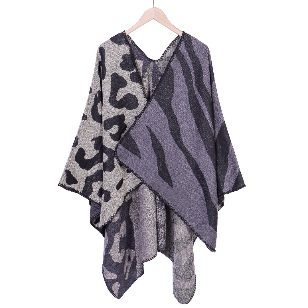 Damen Oversize‑Poncho im Revers‑Stil mit Animal‑Jacquard aus Wollmix Echo Archiv