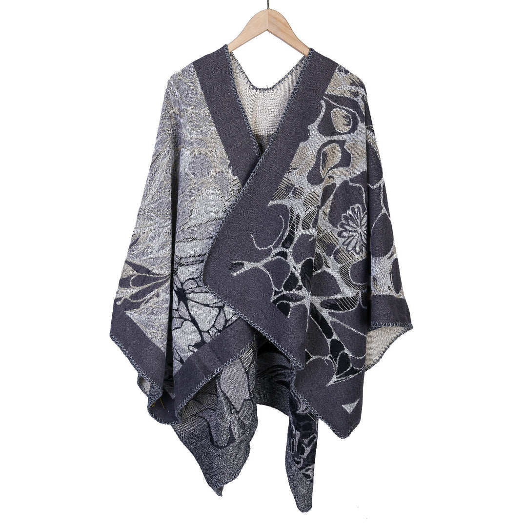 Damen Jacquard-Ruana-Poncho mit kontrastiertem Schalkragen und asymmetrischem Zipfelrand – Célinea