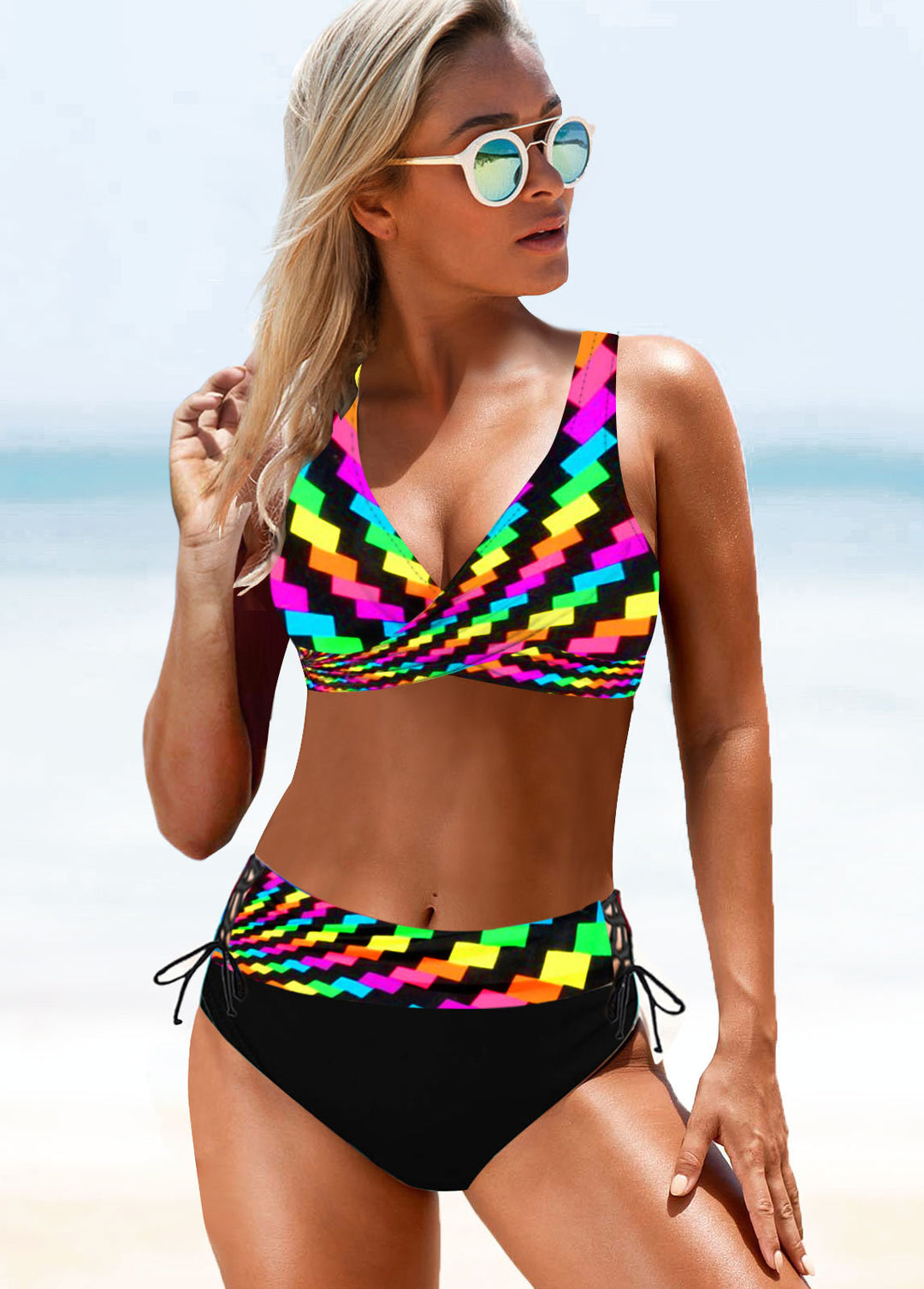 Damen Sportliches Bikini-Set mit verstellbaren Trägern und modischem Farbdesign Echo Archiv