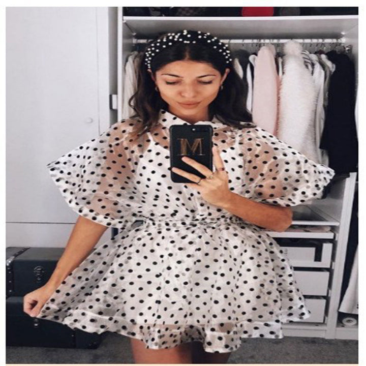 Damen Polka-Dots Chiffon-Kleid mit voluminösen Ärmeln und elastischer Taille Echo Archiv