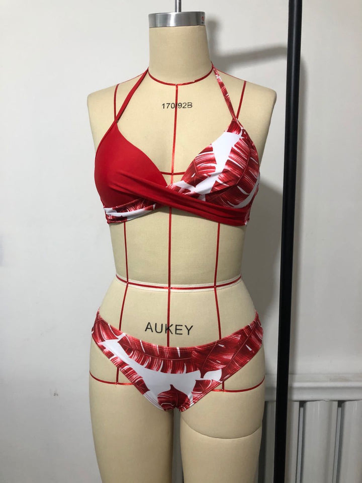 Damen Triangel-Bikini mit raffiniertem Wickel-Oberteil Echo Archiv