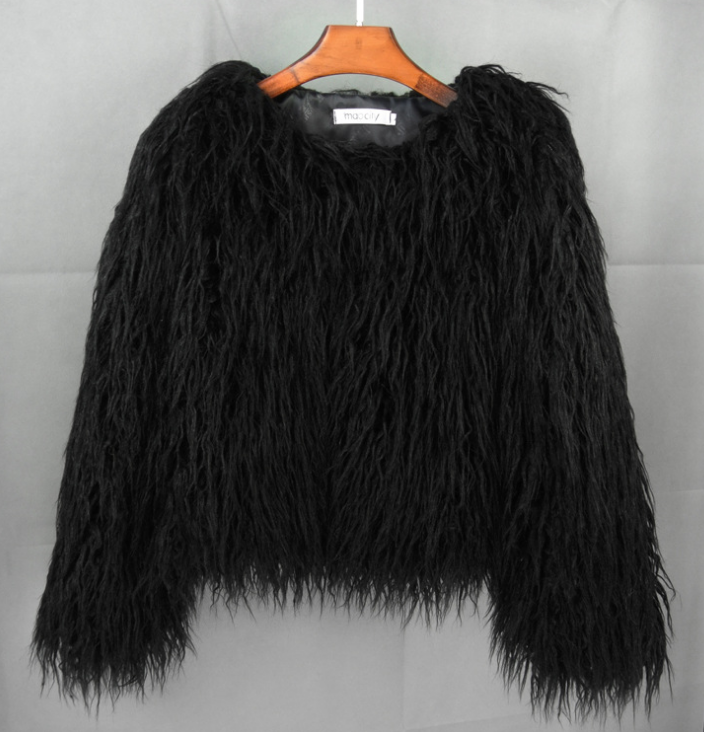 Echoarchiv | Fluffy Kurze Jacke